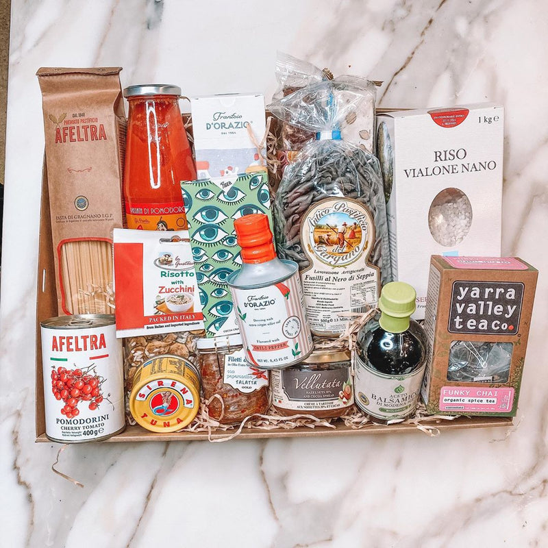 Medium Mediterranean Hamper Box