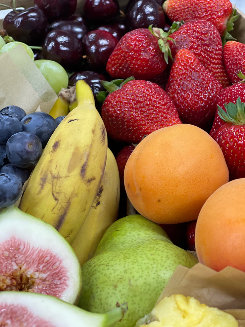 Seasonal Fruit Box