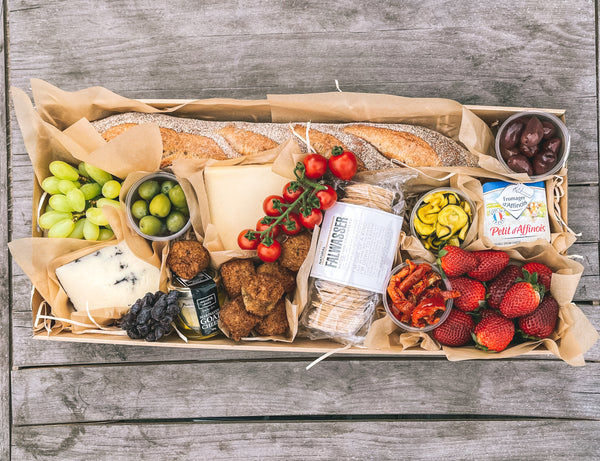 Large Vegetarian Picnic Grazing Box