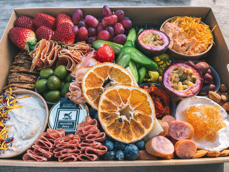 Medium Charcuterie Box